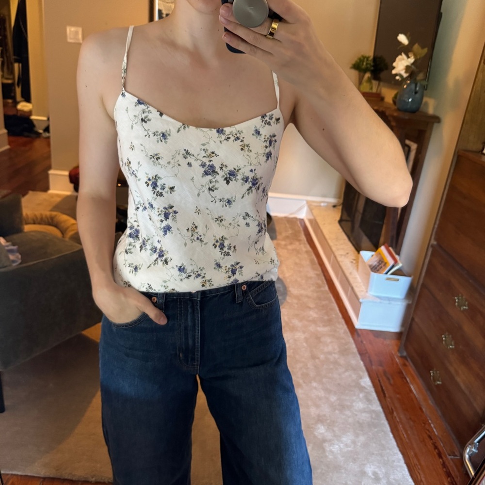 Reformation Andrea Linen Top in Madeline S